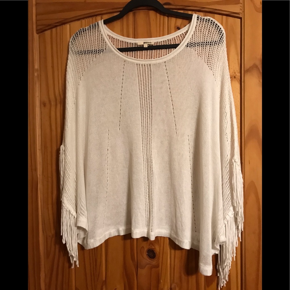 Boho crochet white poncho